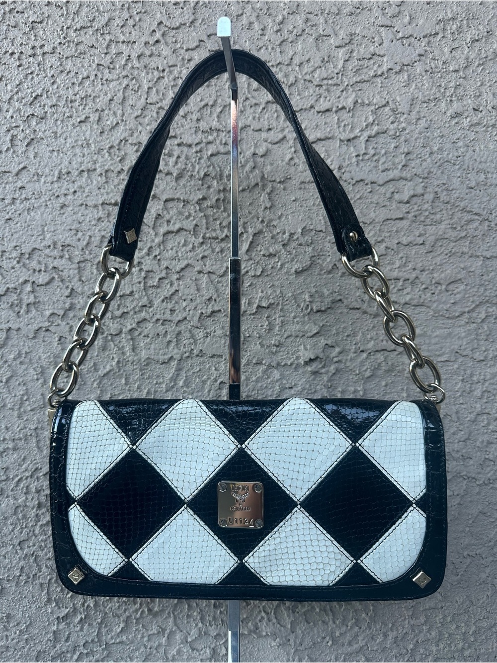 MCM embossed leather w/ Diamond-Pattern clutch/Shoulder Bag